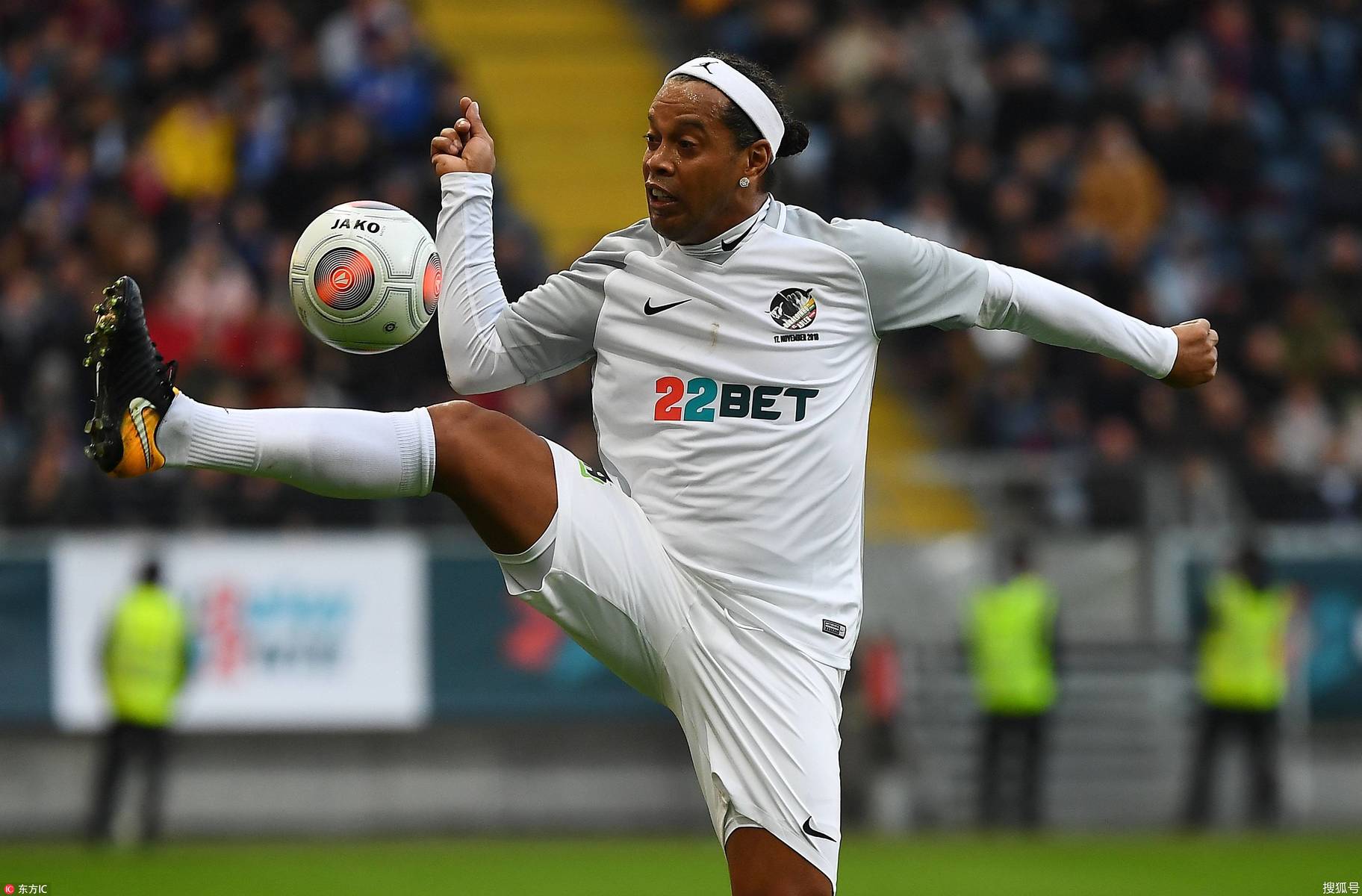 冲刺阶段法兰克福临场应变：全明星赛节点到来；目标明确；数据趋势出现新变化的简单介绍