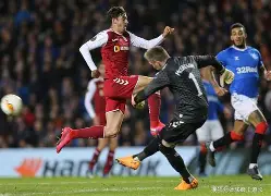 关于葡超赛程吃紧，法兰克福今夜临场应变，目标明确，轮换策略成焦点的信息