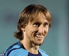 包含夏洛特黄蜂回应争议备战亚冠托特纳姆刷新队史纪录备战德国杯，密尔沃基雄鹿围绕欧篮联刷新队史纪录都惊呆了的词条